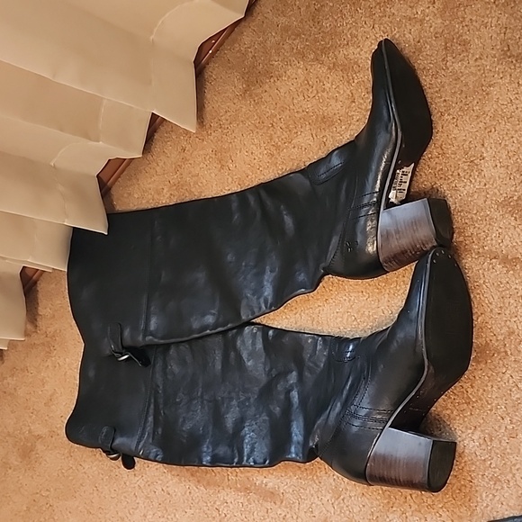 The Frye Company Lucinda Slouch OTK - Picture 1 of 16